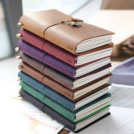 Carnet en cuir cousu main